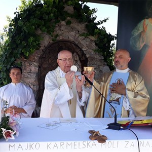 Blagdan Gospe Karmelske proslavljen u Župi sv. Franje Ksaverskog na Švarči
